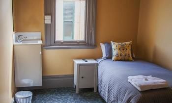 Cessnock Hotel - Accommodation in Brisbane 9