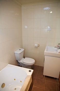 Holly Lane Mews - Accommodation in Brisbane 0