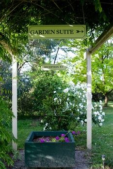 Holly Lane Mews - Accommodation in Brisbane 48