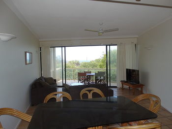 Costa Bella Apartments - Accommodation in Brisbane 19