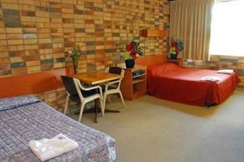 Palms Hotel Motel Chullora - Accommodation in Brisbane 1