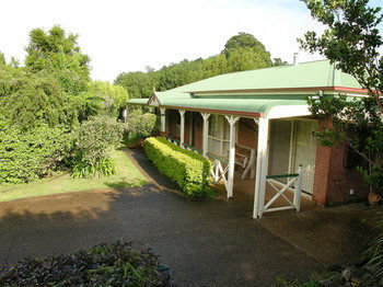 Apple Tree Cottage & Studio - Accommodation in Brisbane 6