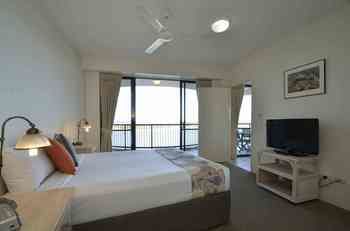 Windward Passage Holiday Apartments - Accommodation in Brisbane 42