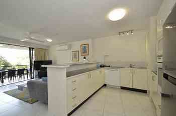 Windward Passage Holiday Apartments - Accommodation in Brisbane 52