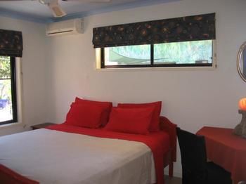 Noosa Edge Nudist Retreat - Accommodation in Brisbane 3