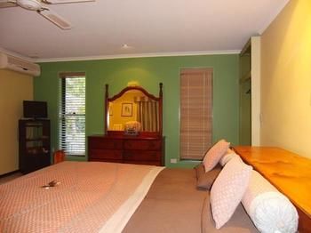 Noosa Edge Nudist Retreat - Accommodation in Brisbane 5