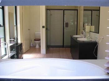 Noosa Edge Nudist Retreat - Accommodation in Brisbane 8