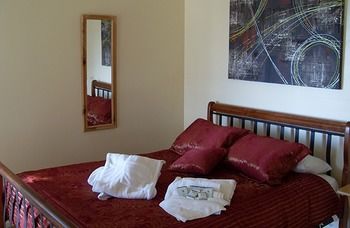 Treetops Accommodation Montville - Accommodation in Brisbane 15