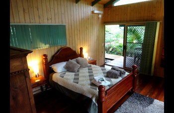 Treetops Accommodation Montville - Accommodation in Brisbane 18