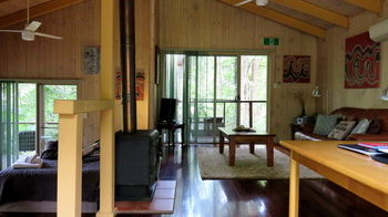 Treetops Accommodation Montville - Accommodation in Brisbane 70