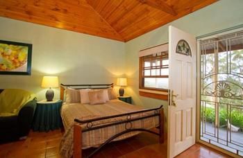 Bimbadeen Mountain Retreat - Accommodation in Brisbane 3