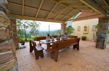 Bimbadeen Mountain Retreat - Accommodation in Brisbane 8