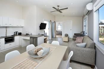 Stockton Beach Holiday Park - Accommodation in Brisbane 2