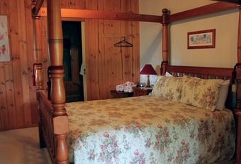 Peppertree Cottage - Accommodation in Brisbane 18