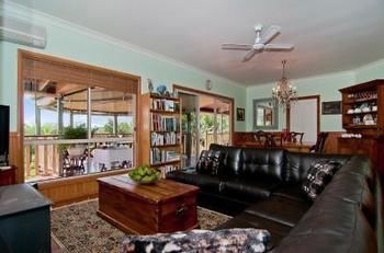 Avocado Grove B&B - Accommodation in Brisbane 13