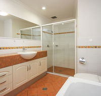 Nautilos Apartments - Accommodation in Brisbane