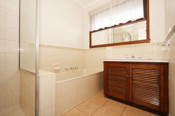 40 Thames Holiday Unit - Accommodation in Brisbane 4