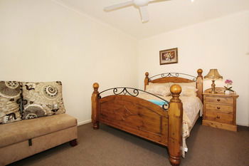 Lisson Holiday Rental - Accommodation in Brisbane 3