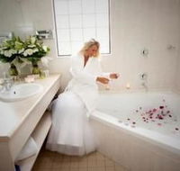 Hawkesbury Race Club Motel