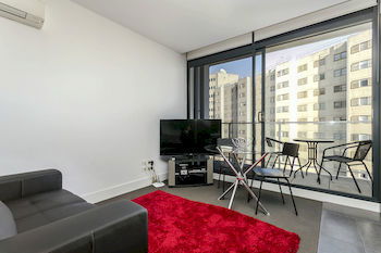 Amazing Accommodations South Yarra - Accommodation in Brisbane 9