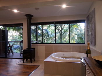 Alaya Escape - Accommodation in Brisbane 20