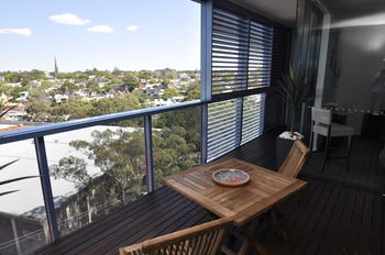 Camperdown 908 St Furnished Apartment - Accommodation in Brisbane 3