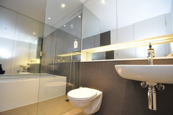 Camperdown 908 St Furnished Apartment - Accommodation in Brisbane 5