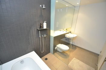 Camperdown 908 St Furnished Apartment - Accommodation in Brisbane 6