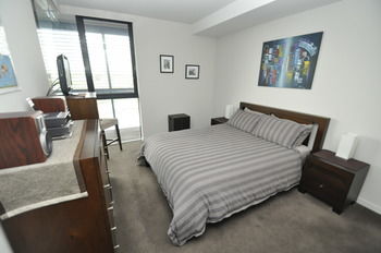 Camperdown 908 St Furnished Apartment - Accommodation in Brisbane 11