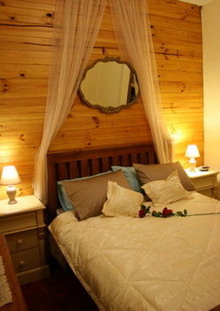 A Settler's Cottage - Accommodation in Brisbane 7