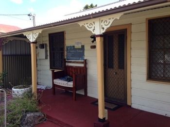 A Settler's Cottage - Accommodation in Brisbane 16
