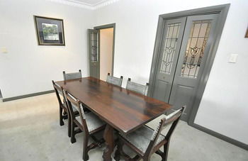 Kingsford 12 Shaw Furnished Apartment - Accommodation in Brisbane 2