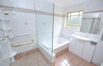 Kingsford 12 Shaw Furnished Apartment - Accommodation in Brisbane 7