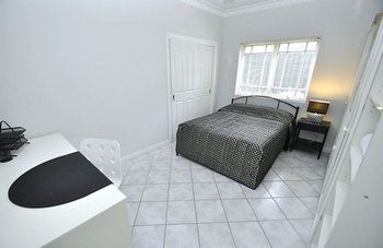 Kingsford 12 Shaw Furnished Apartment - Accommodation in Brisbane 10