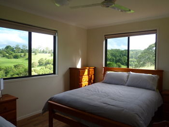 Bellthorpe Stays - Accommodation in Brisbane 2