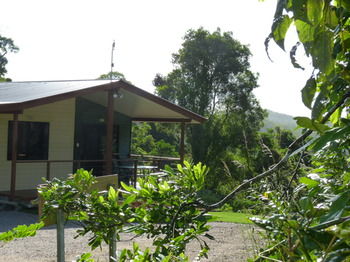 Bellthorpe Stays - Accommodation in Brisbane 7