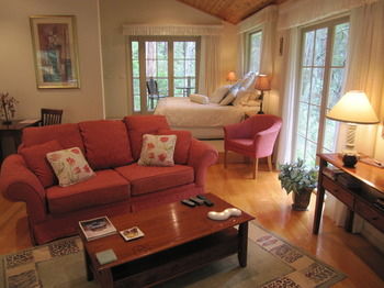 Myers Creek Cascades Luxury Cottages - Accommodation in Brisbane 5