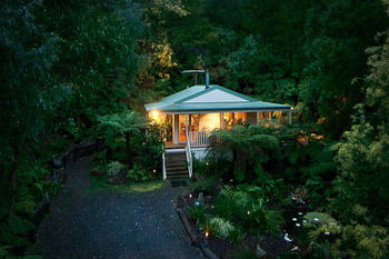 Myers Creek Cascades Luxury Cottages - Accommodation in Brisbane 31