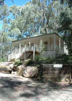 Myers Creek Cascades Luxury Cottages - Accommodation in Brisbane 32