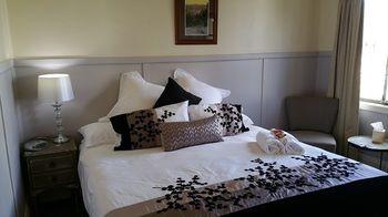 Coppers Hill Private Accommodation - Accommodation in Brisbane 8