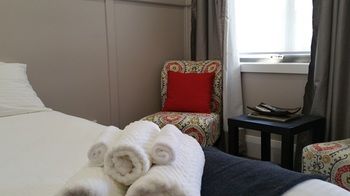 Coppers Hill Private Accommodation - Accommodation in Brisbane 11