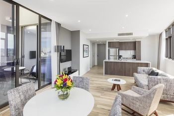 Meriton Serviced Apartments Church Street - Accommodation in Brisbane 25