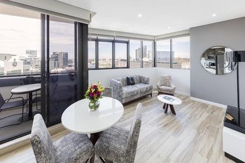 Meriton Serviced Apartments Church Street - Accommodation in Brisbane 26