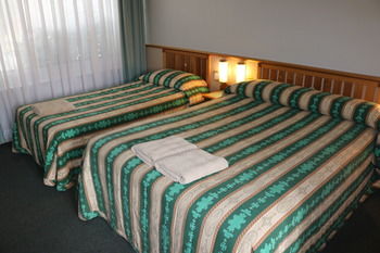The Hermitage Motel - Accommodation in Brisbane 10