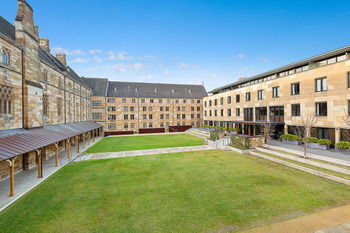 Sydney Space - Accommodation in Brisbane 30