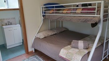 Copeland Cabins - Accommodation in Brisbane 5