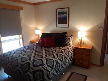 Copeland Cabins - Accommodation in Brisbane 6