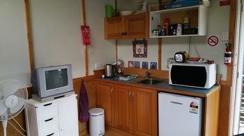 Copeland Cabins - Accommodation in Brisbane 13