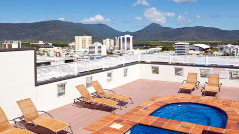 BEST WESTERN PLUS Cairns Central Apartments - Accommodation in Brisbane 0