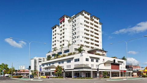 BEST WESTERN PLUS Cairns Central Apartments - Accommodation in Brisbane 3